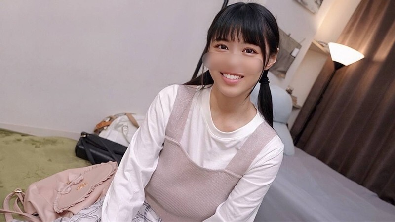 Chỉ là một người lớn ♥ Nữ thần chất nhờn G-cup siêu dễ thương Nono-chan. Cô ấy bị cuốn hút vào buổi chụp ảnh riêng của một sinh viên đại học và bị xuất tinh vào âm đạo. Cô ấy là một cô gái thực sự điên cuồng vì dương vật, hét lên sung sướng ngay cả ở độ tuổi này.