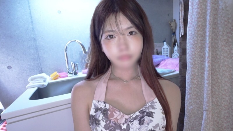 990 điểm cho đến ngày 16!! *Chỉ dành cho người 20 tuổi! Khi tôi về nhà sau khi sống chung với cô ấy, cô ấy đã táo bạo quyến rũ tôi trong chiếc tạp dề khỏa thân, vì vậy tôi không thể không xuất tinh vào bên trong cô ấy nhiều lần!