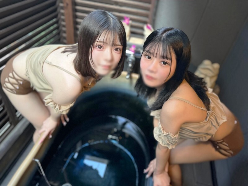 990 điểm cho đến ngày 14!! *Massage bằng dầu từ hai cô gái 21 tuổi G-cup "Bạn có muốn đưa nó vào không?" Tôi không thể cưỡng lại được khoái cảm khi được một cô gái dễ thương phục vụ và cuối cùng đã xuất tinh bên trong cô ấy
