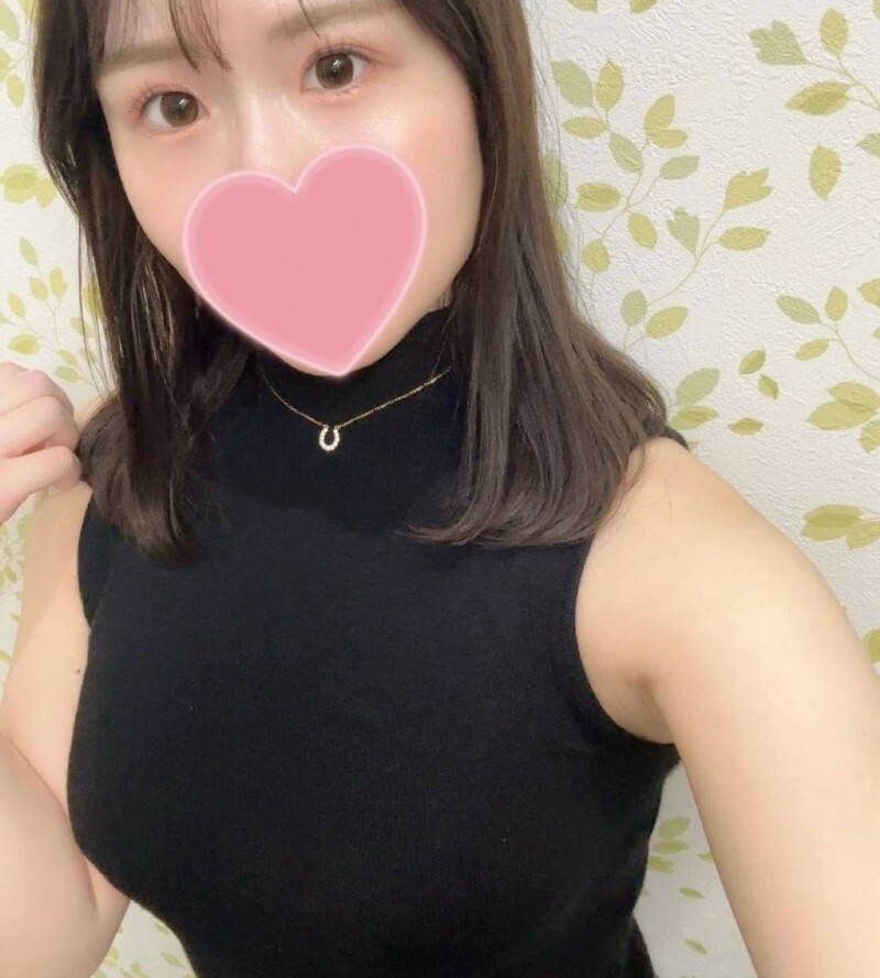 Tôi muốn làm lại với một người phụ nữ siêu gợi tình với bộ ngực cúp F lớn và một cái mông đẹp, vì vậy tôi đã tham gia một buổi đào tạo lại! Phần thưởng đánh giá: 3P creampie!